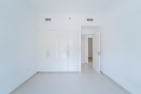 3 bedrooms Apartment in Dubai, UAE No. 217095 9