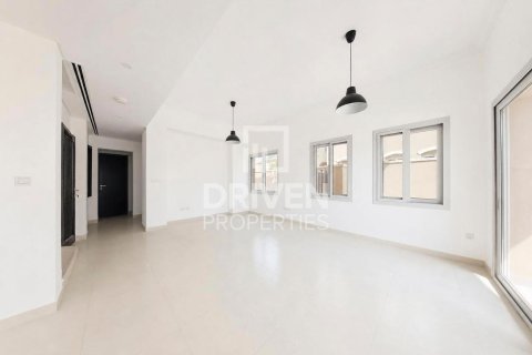 Вилла с 3 спальнями в Casa Dora, ОАЭ №212156 4