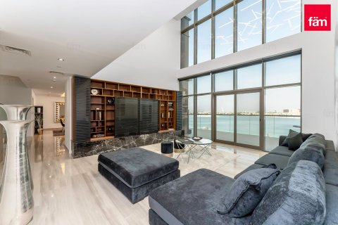 4 bedrooms Penthouse in Palm Jumeirah, UAE No. 198359