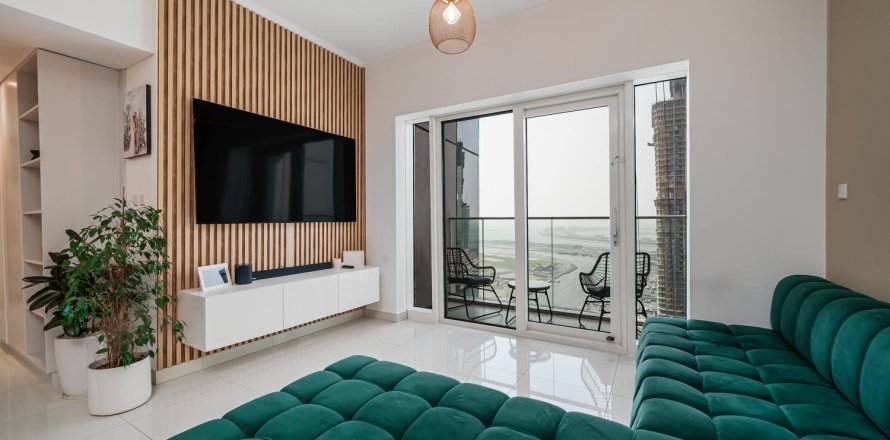 Apartment de 2 dormitorios en Damac Heights, UAE No. 215262