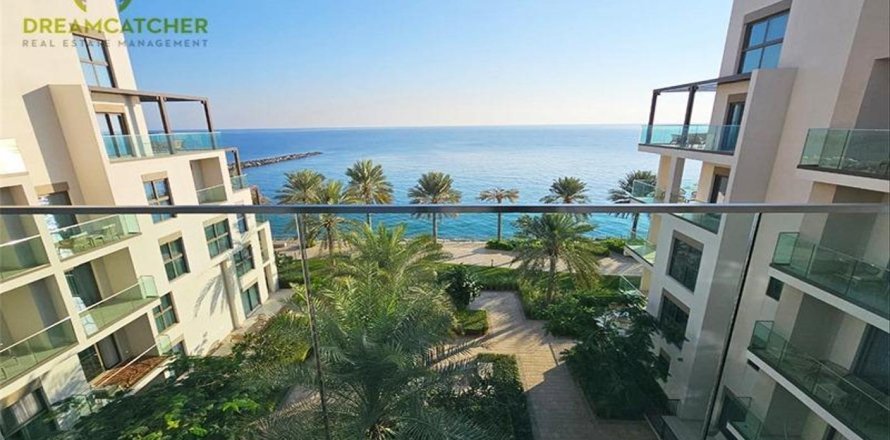 3 bedrooms Apartment in Sharm, UAE No. 27997