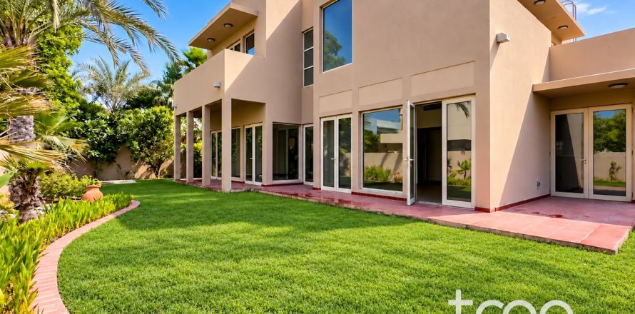 Villa de 3 chambres à Arabian Ranches, UAE No. 220772