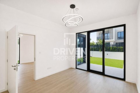 Townhouse de 4 dormitorios en Jebel Ali, UAE No. 223326 7