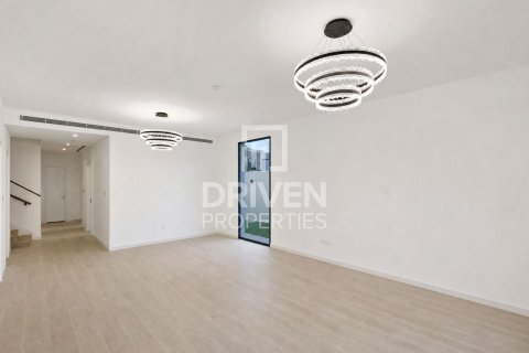 Townhouse de 4 dormitorios en Jebel Ali, UAE No. 223326 3