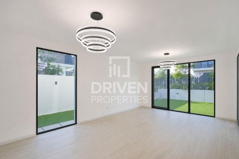 Townhouse de 4 dormitorios en Jebel Ali, UAE No. 223326 5