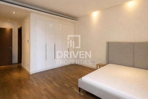 Apartment de 2 dormitorios en City Walk, UAE No. 204786 11
