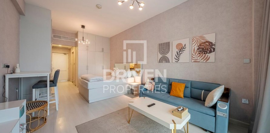 Studio Apartment in Palm Views, UAE No. 212551