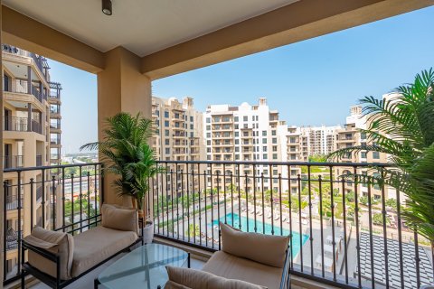 Appartement de 2 chambres à Umm Suqeim, UAE No. 221715