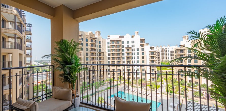 Appartement de 2 chambres à Umm Suqeim, UAE No. 221715