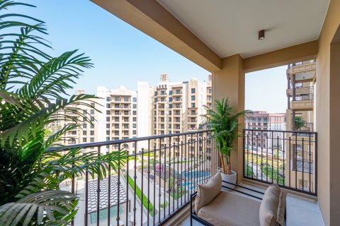 Appartement de 2 chambres à Umm Suqeim, UAE No. 221715 3