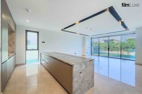 5 bedrooms Villa in Dubai Hills Estate, UAE No. 216018 6