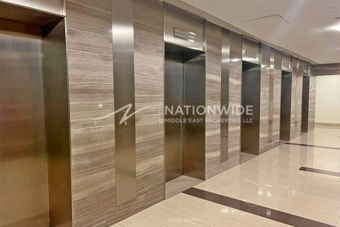 160m² Office in Abu Dhabi, UAE No. 105944 3