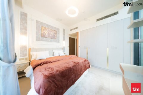 Villa de 4 dormitorios en Dubai, UAE No. 160787 24