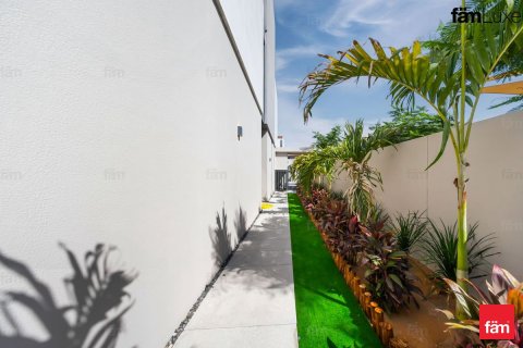 Villa de 4 dormitorios en Dubai, UAE No. 160787 7