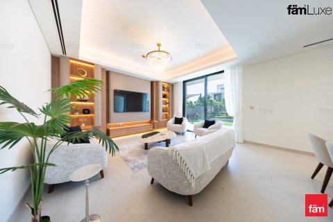 Villa de 4 dormitorios en Dubai, UAE No. 160787 17