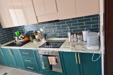 Apartment de 2 dormitorios en Al Zorah, UAE No. 223727 4