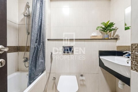 Studio Apartment in District 10, UAE No. 211358 11