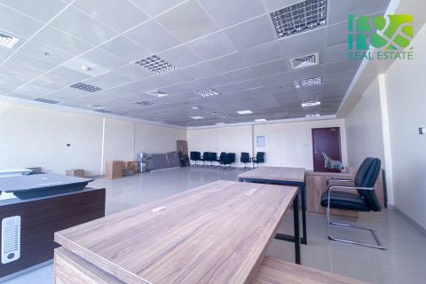 115.9m² Office in Al Jazirah Al Hamra, UAE No. 20730