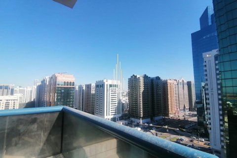 3 غرف نوم شقة في Al Khalidiya, الإمارات العربية المتحدة رقم 49698