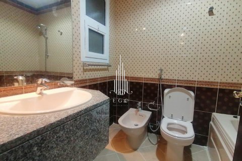 3 غرف نوم شقة في Al Khalidiya, الإمارات العربية المتحدة رقم 49698 23