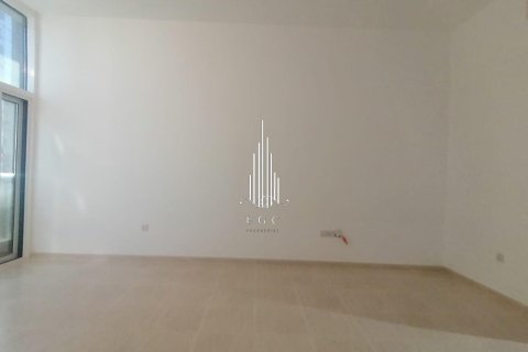 3 غرف نوم شقة في Al Khalidiya, الإمارات العربية المتحدة رقم 49698 13