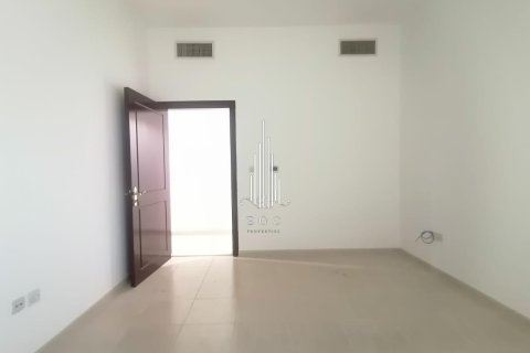 3 غرف نوم شقة في Al Khalidiya, الإمارات العربية المتحدة رقم 49698 10