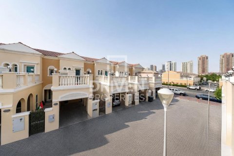 2 غرف نوم تاون هاوس في Jumeirah Village Triangle, الإمارات العربية المتحدة رقم 214245 20