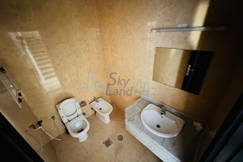 4 bedrooms Villa in Jumeirah, UAE No. 115561 12