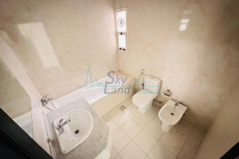 4 bedrooms Villa in Jumeirah, UAE No. 115561 11