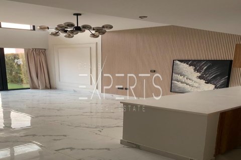 Apartment de 3 dormitorios en Al Maryah Island, UAE No. 224243 8