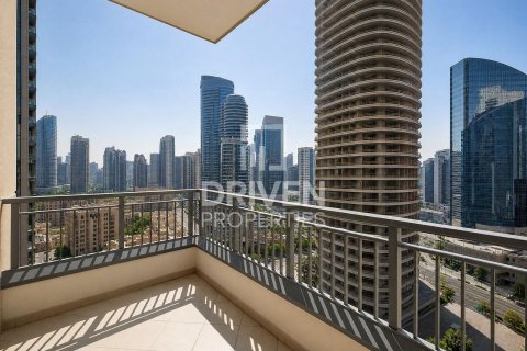 Квартира с 3 спальнями в Claren Towers, ОАЭ №221448 18