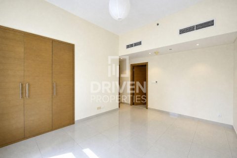 Квартира с 3 спальнями в Claren Towers, ОАЭ №221448 14
