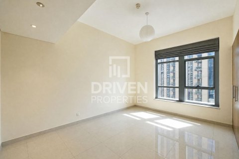 Квартира с 3 спальнями в Claren Towers, ОАЭ №221448 13