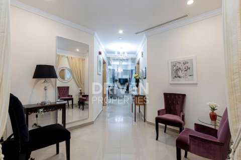 Apartment de 2 dormitorios en Marina Crown, UAE No. 202515 6