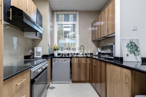 Apartment de 2 dormitorios en Marina Crown, UAE No. 202515 11