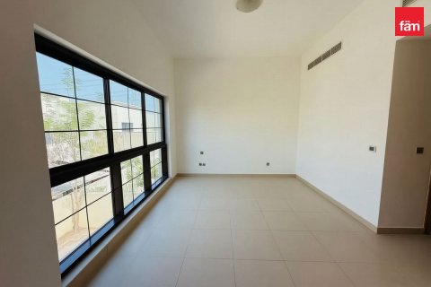 Villa de 4 dormitorios en Dubai, UAE No. 221970 17