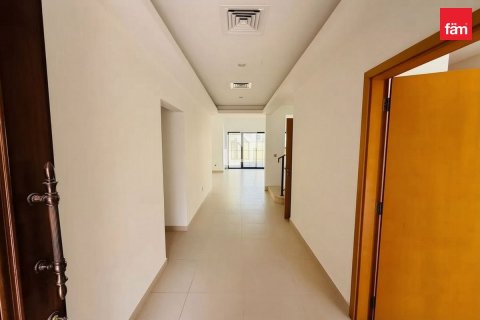 Villa de 4 dormitorios en Dubai, UAE No. 221970 11