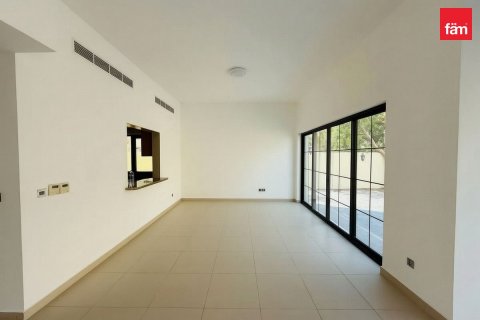 Villa de 4 dormitorios en Dubai, UAE No. 221970 8