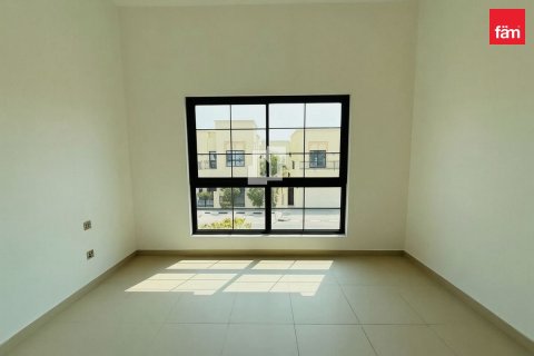 Villa de 4 dormitorios en Dubai, UAE No. 221970 9