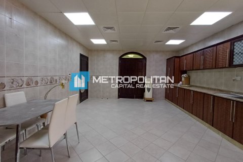 Villa de 6 dormitorios en Al Shamkha, UAE No. 143128 17