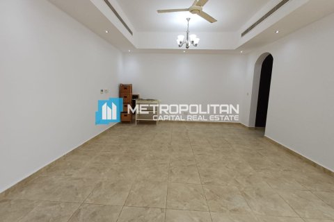 Villa de 6 dormitorios en Al Shamkha, UAE No. 143128 12