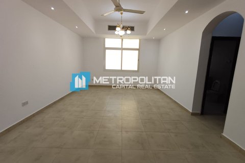 Villa de 6 dormitorios en Al Shamkha, UAE No. 143128 14