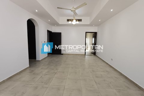 Villa de 6 dormitorios en Al Shamkha, UAE No. 143128 13