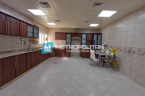 Villa de 6 dormitorios en Al Shamkha, UAE No. 143128 18