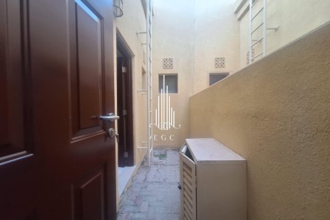 Villa de 3 dormitorios en Sas Al Nakheel, UAE No. 37250 13