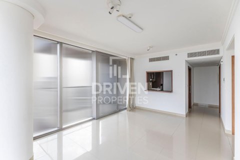 1 bedroom Apartment in Boulevard Point, UAE No. 218636 4