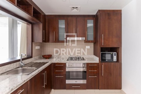 1 bedroom Apartment in Boulevard Point, UAE No. 218636 8