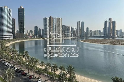 Apartment de 2 dormitorios en Al Khan, UAE No. 152334 5