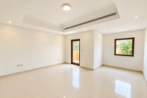 Villa de 5 dormitorios en North Village, UAE No. 215278 5