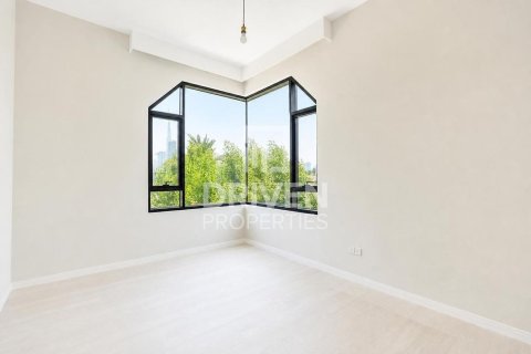 5 bedrooms Villa in Jumeirah, UAE No. 212284 6